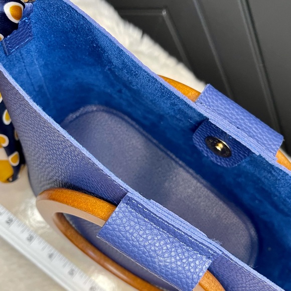 Blue Vegan Leather Bucket Bag - Picture 8 of 9